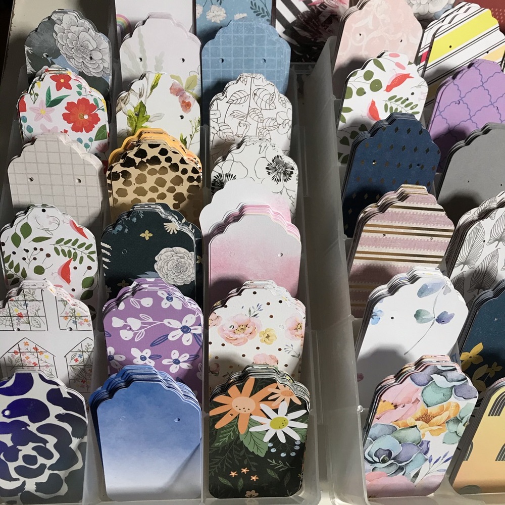 30 assorted earring cards display holders - Picture 2 of 12
